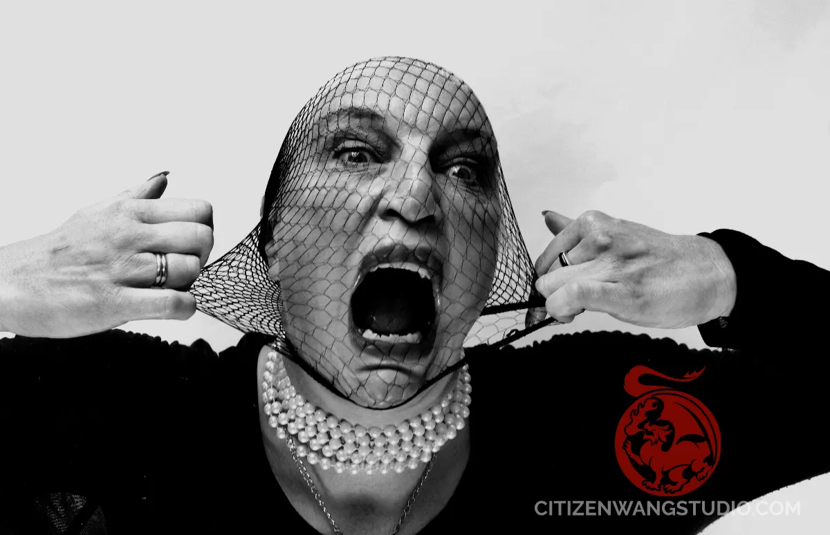 THE SCREAM AND LIZZY TUMBER.jpeg